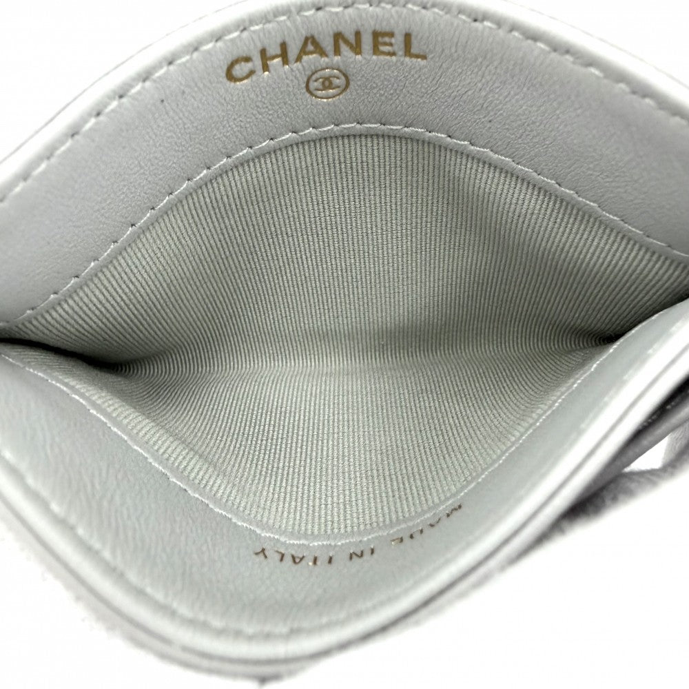 CHANEL シャネル カードケース マトラッセ ココマーク 定期入れ パスケース 小物 クラシックカードホルダー ラムスキン グレー ゴールド金具 レディース【中古品】
