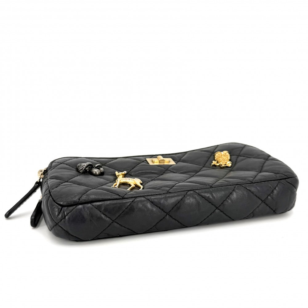 【開店SALE】 CHANEL シャネル ショルダーバッグ 2.55 チェーンウォレット アイコンチャーム　 マトラッセ ココマーク ポシェット 財布 ショルダーウォレット レザー ブラック 黒 ゴールド金具 レディース【中古品】