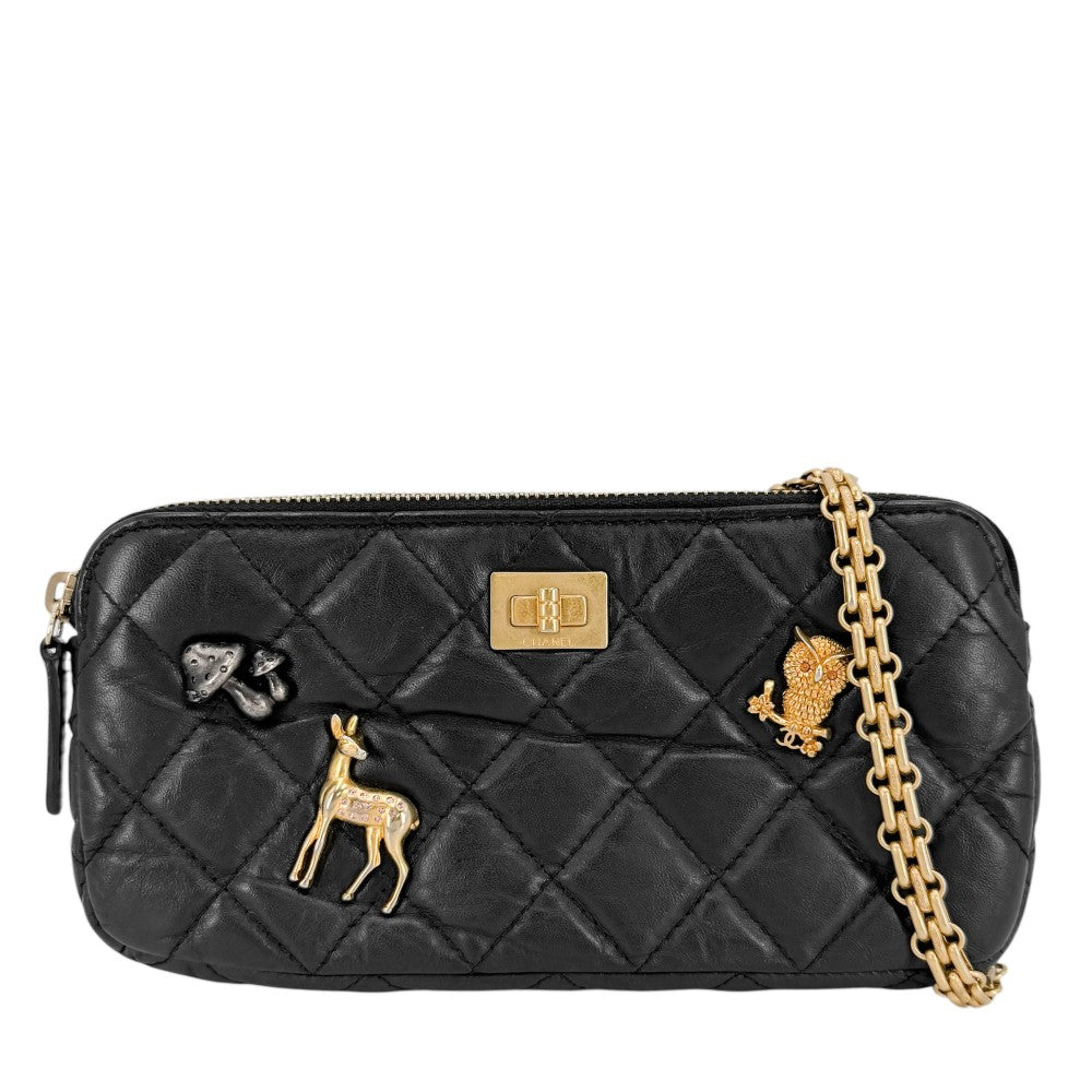 【開店SALE】 CHANEL シャネル ショルダーバッグ 2.55 チェーンウォレット アイコンチャーム　 マトラッセ ココマーク ポシェット 財布 ショルダーウォレット レザー ブラック 黒 ゴールド金具 レディース【中古品】