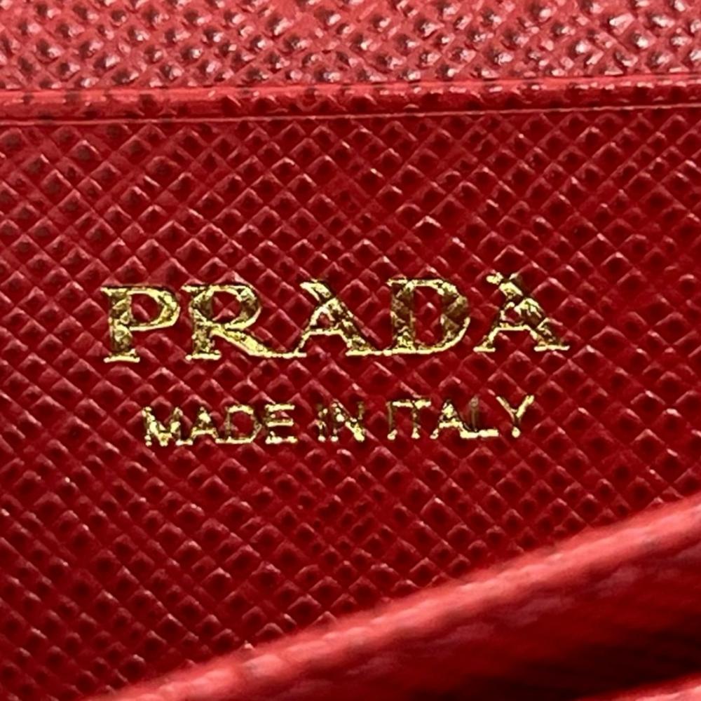 PRADA プラダ カードケース サフィアーノ ロゴプレート 名刺入れ 1MC122 レザー レッド 赤 ゴールド金具 レディース 約155g【中古品】