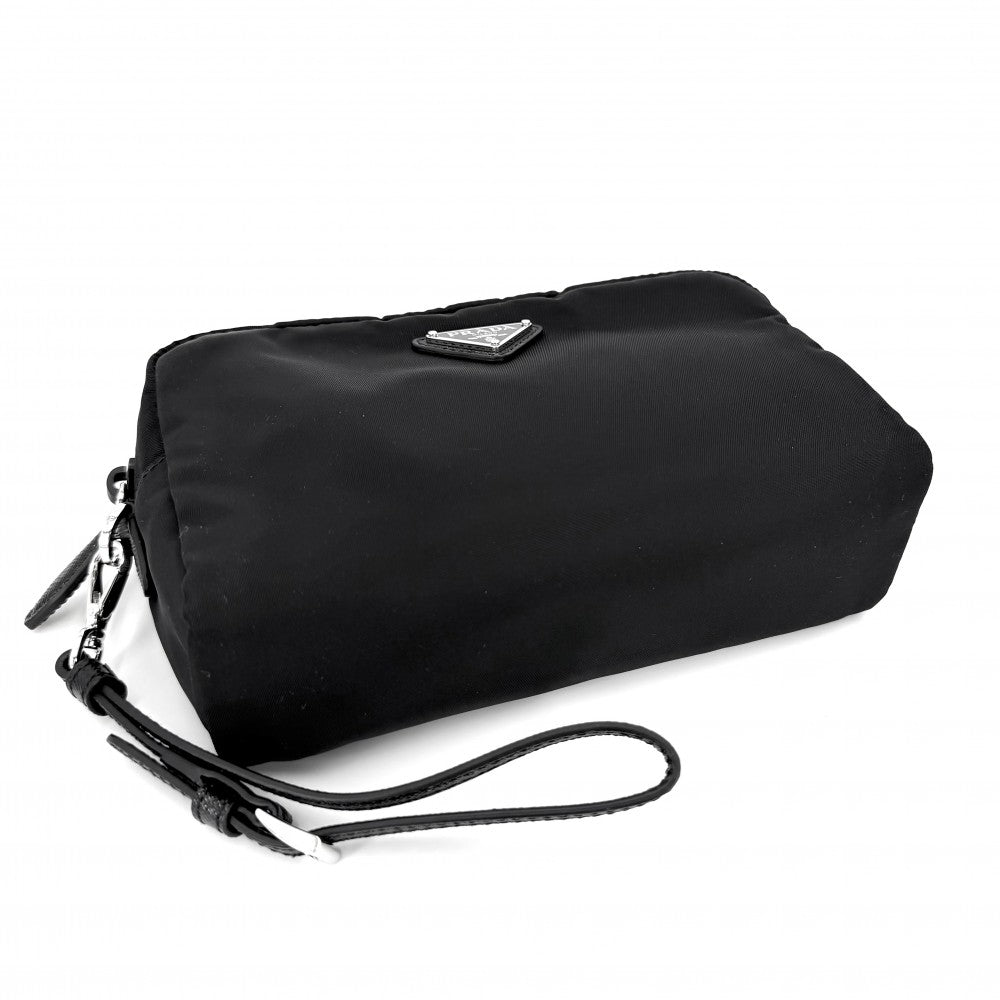 PRADA プラダ ポーチ スモール Re-Nylon ポーチ 1NS021 ナイロン ブラック 黒 シルバー金具 レディース【中古品】