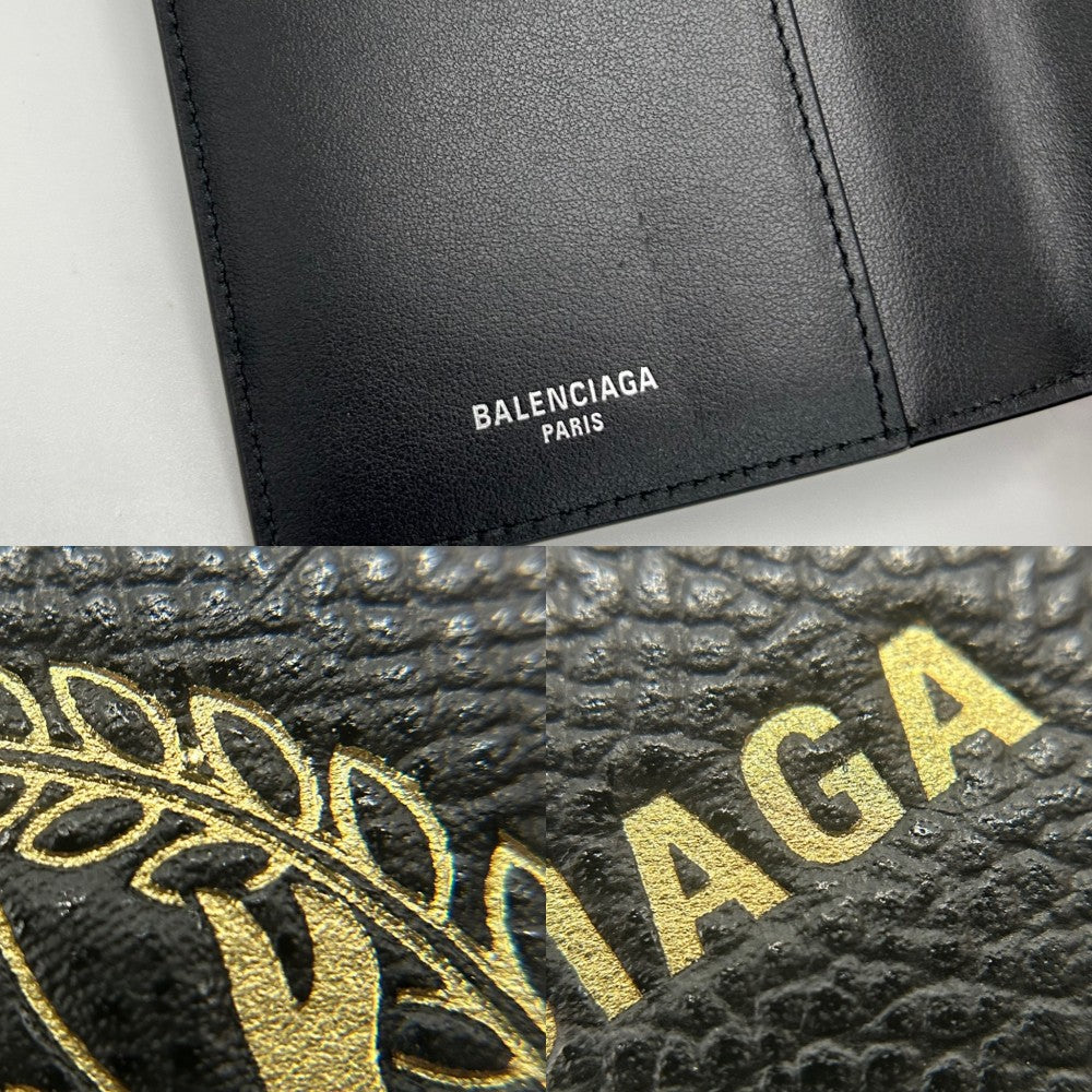 BALENCIAGA バレンシアガ パスポートケース ロゴプリント カードケース 787742 レザー ブラック 黒 ゴールド ユニセックス【中古品】