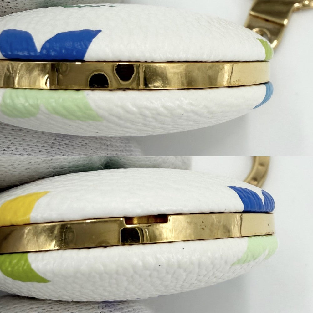 LOUIS VUITTON ルイヴィトン キーホルダー アストロ ピル バッグチャーム 小物 M51911 モノグラムマルチカラー ホワイト 白 マルチカラー ゴールド金具 レディース【中古品】
