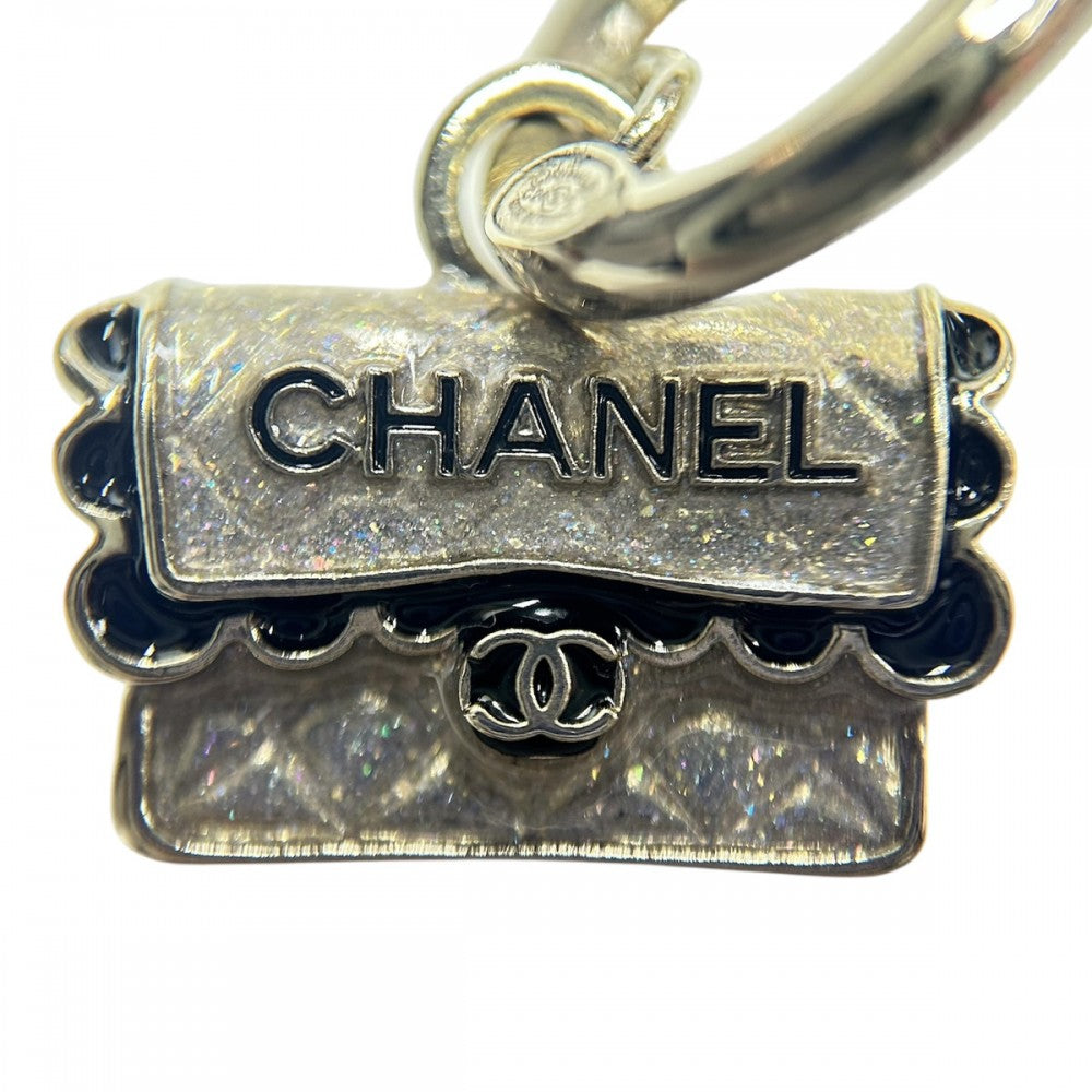【開店SALE】 CHANEL シャネル ピアス フープ マトラッセ アクセサリー スイング ココ バックモチーフ ラメ GP C24B ライトゴールド レディース 約13.7g 2024年【中古品】