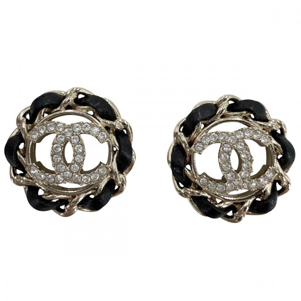 CHANEL シャネル ピアス チェーン ココマーク アクセサリー GP レザー ラインストーン B26V ゴールド ブラック 黒 レディース 約5.0g 2026年【中古品】