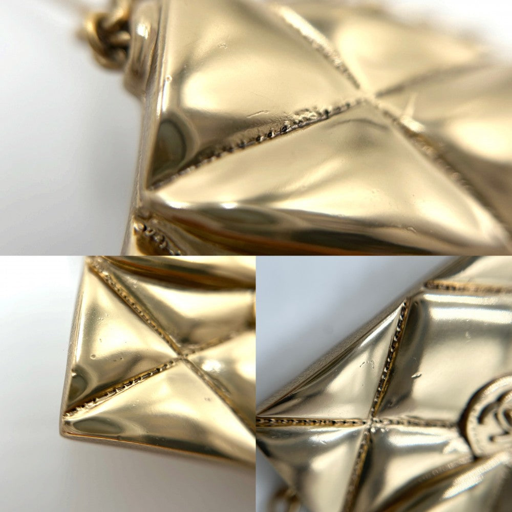 CHANEL シャネル ブローチ マトラッセ バッグモチーフ ココマーク ココ アクセサリー GP 02P ゴールド レディース 約33.7g 2002年【中古品】