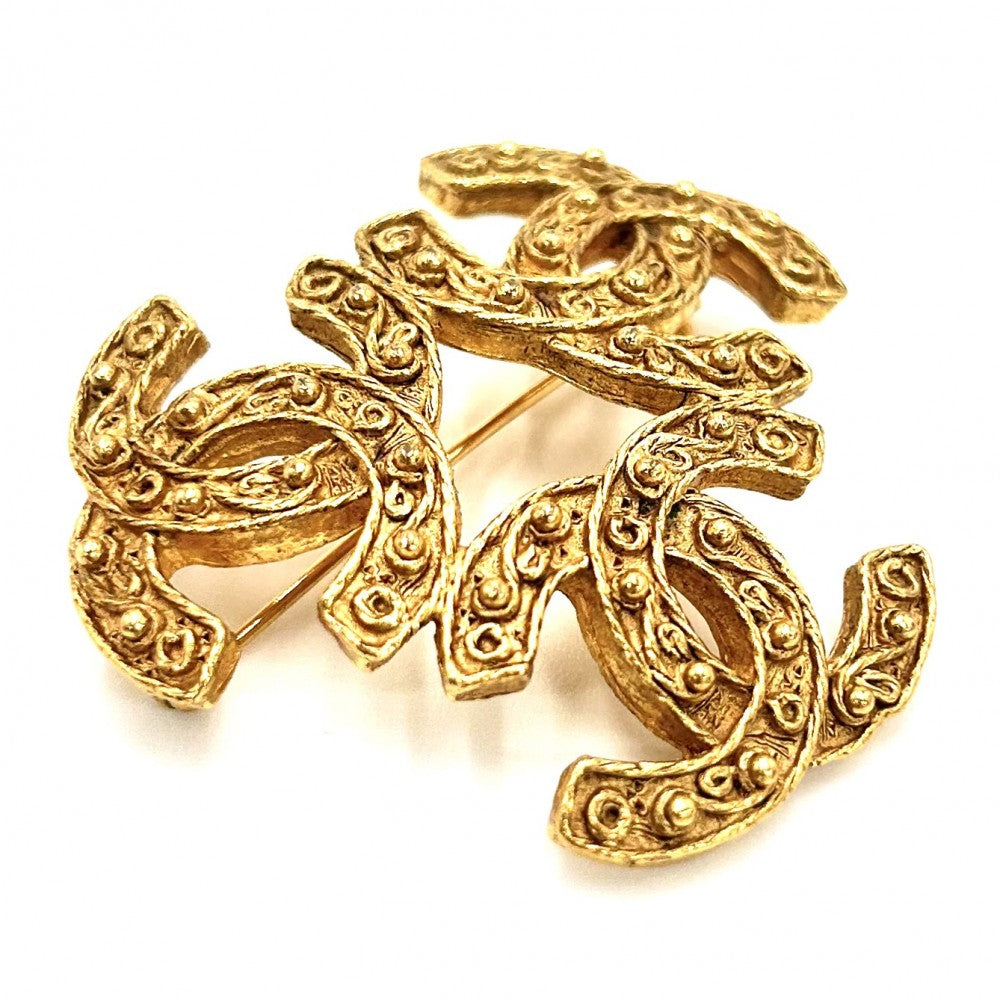 【開店SALE】 CHANEL シャネル ブローチ ココマーク トリプルココ アクセサリー GP 04A ゴールド レディース 約16.9g 2004年【中古品】