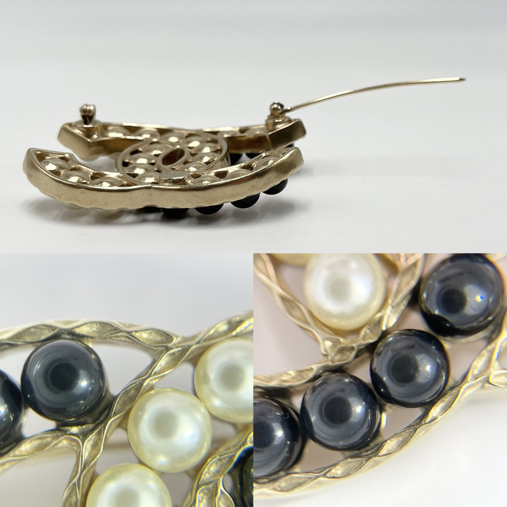 CHANEL シャネル ブローチ ココマーク アクセサリー GP フェイクパール A16B ホワイト 白 ブラック 黒 レディース 約27.3g 2016年【中古品】
