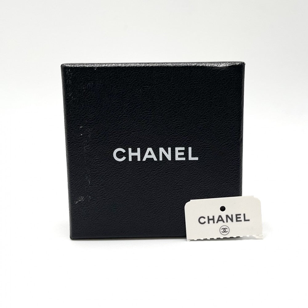 CHANEL シャネル ブローチ ココマーク アクセサリー GP フェイクパール A16B ホワイト 白 ブラック 黒 レディース 約27.3g 2016年【中古品】