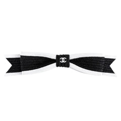 CHANEL シャネル ヘアアクセサリー リボン バレッタ 髪飾り ココマーク ファッションアイテム 22P ブラック 黒 ホワイト 白 シルバー金具 レディース 2022年【中古品】