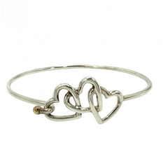 【開店SALE】 TIFFANY&Co. ティファニー バングル トリプルハート ブレスレット ジュエリー アクセサリー Au750 18金WG シルバー925 K18ホワイトゴールド レディース 約8.2g【中古品】