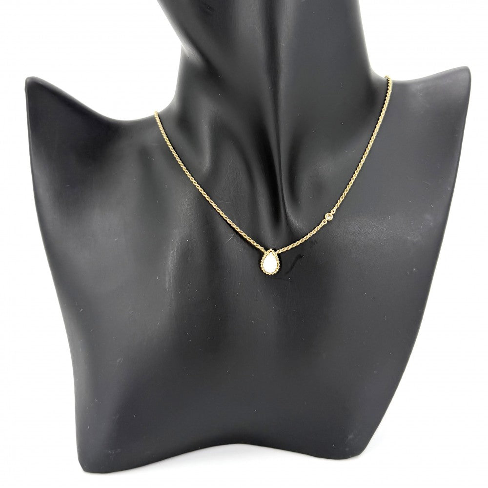 Boucheron ブシュロン ネックレス セルパンボエム アクセサリー ペンダント SERPENT BOHÈME エクストラスモール ジュエリー Au750 18金YG K18イエローゴールド ホワイトマザーオブパール0.75ct JPN00626 ゴールド ホワイト 白 レディース 約4.5g【中古品】