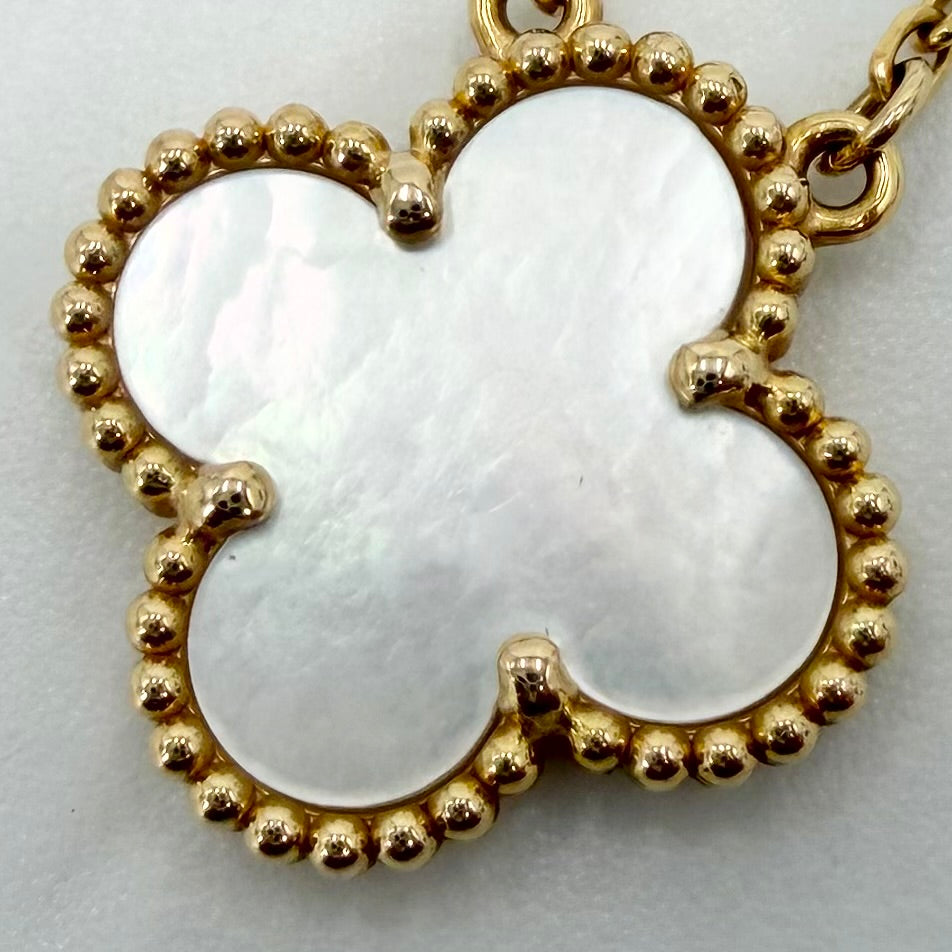 Van Cleef & Arpels ヴァンクリーフ＆アーペル ネックレス ヴィンテージアルハンブラ K18イエローゴールド マザーオブパール VCARA45900 ホワイト 白 レディース 約5.2g【中古品】