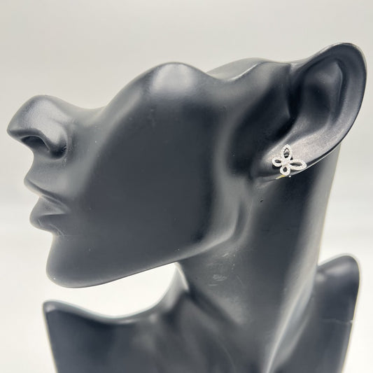 GRAFF グラフ ピアス ミニバタフライシルエット スタッドピアス ジュエリー アクセサリー Au750 18金WG K18ホワイトゴールド ダイヤモンド0.25ct RGE1810 レディース 約2.6g【中古品】