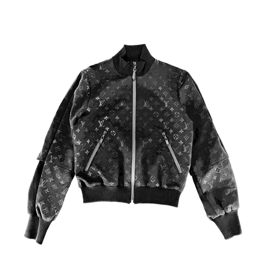 LOUIS VUITTON ルイヴィトン ブルゾン エンボスモノグラム ジップアップジャケット アパレル アウター 服 36 ブラック 黒 ゴールド金具 春 秋 ナイロン ポリウレタン レディース【中古品】