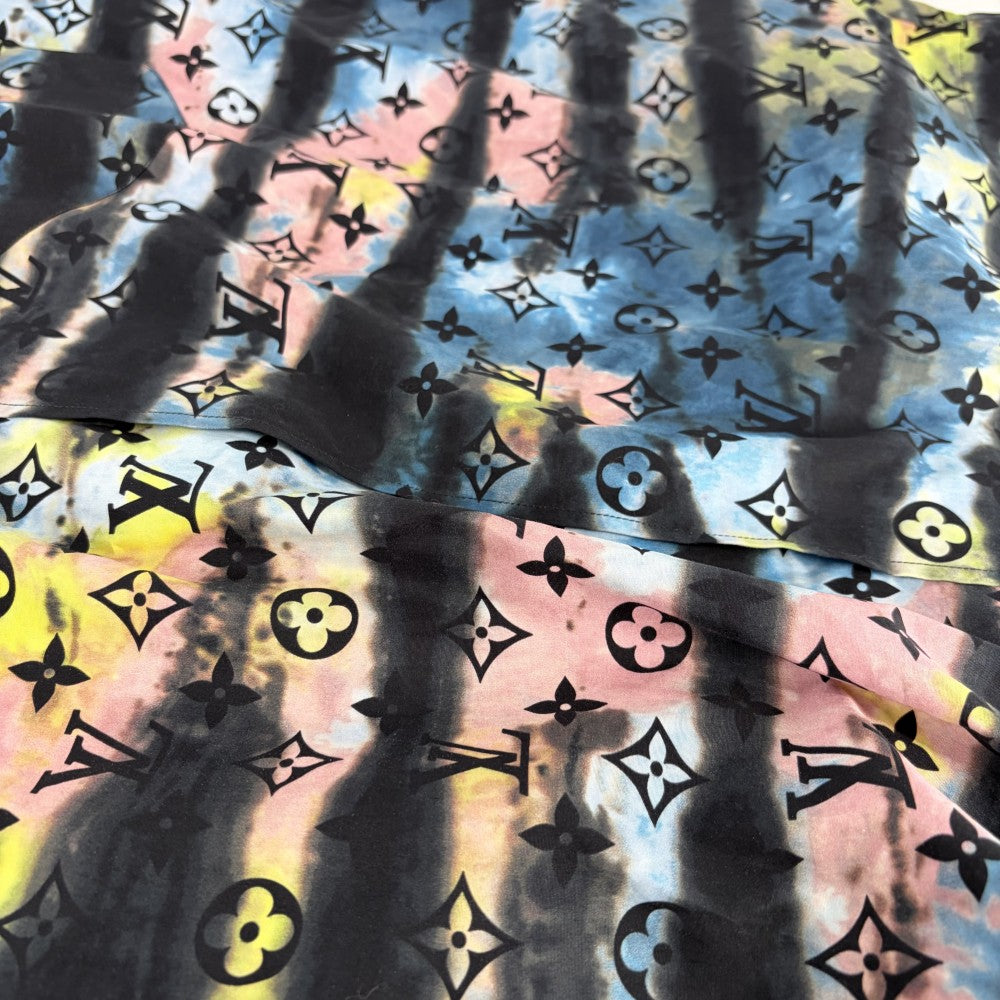 LOUIS VUITTON ルイヴィトン 半袖シャツ ペインテッドモノグラムタイダイ ジップアップ トップス アパレル 服 L ブラック 黒 イエロー 春 夏 コットン メンズ【中古品】