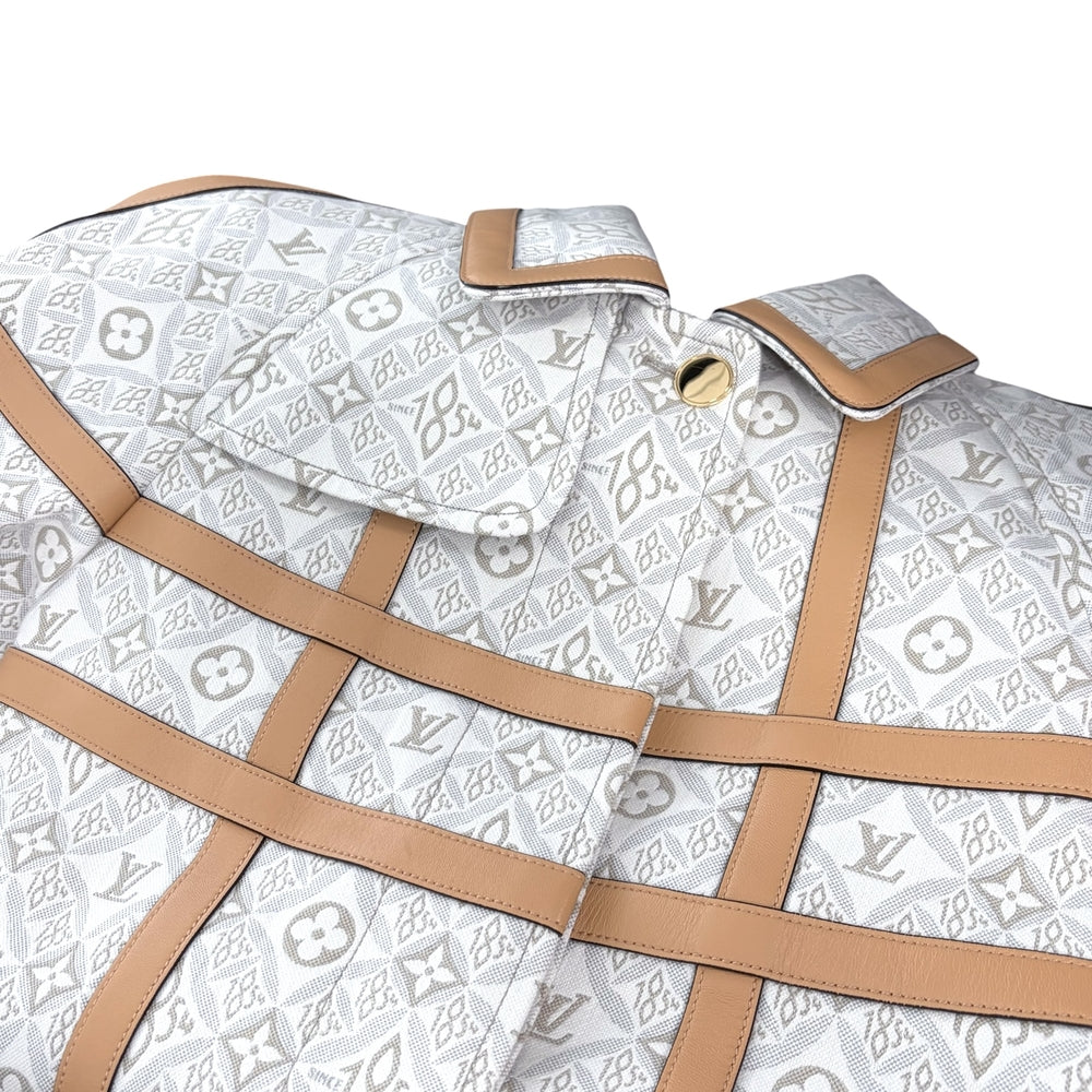 【秋物特集】 LOUIS VUITTON ルイヴィトン コート レザー ロングコート 1954 アパレル 服 34 ホワイト 白 ゴールド金具 秋 冬 コットン レディース【中古品】