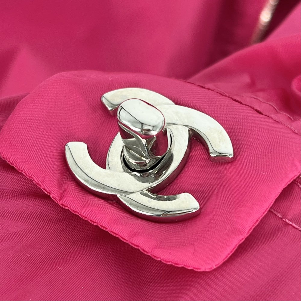 CHANEL シャネル ブルゾン ココマーク ジップアップ アウター アパレル 服 フード付き ターンロック ジャケット 38 ピンク シルバー金具 秋 冬 ナイロン ポリウレタン レディース【中古品】