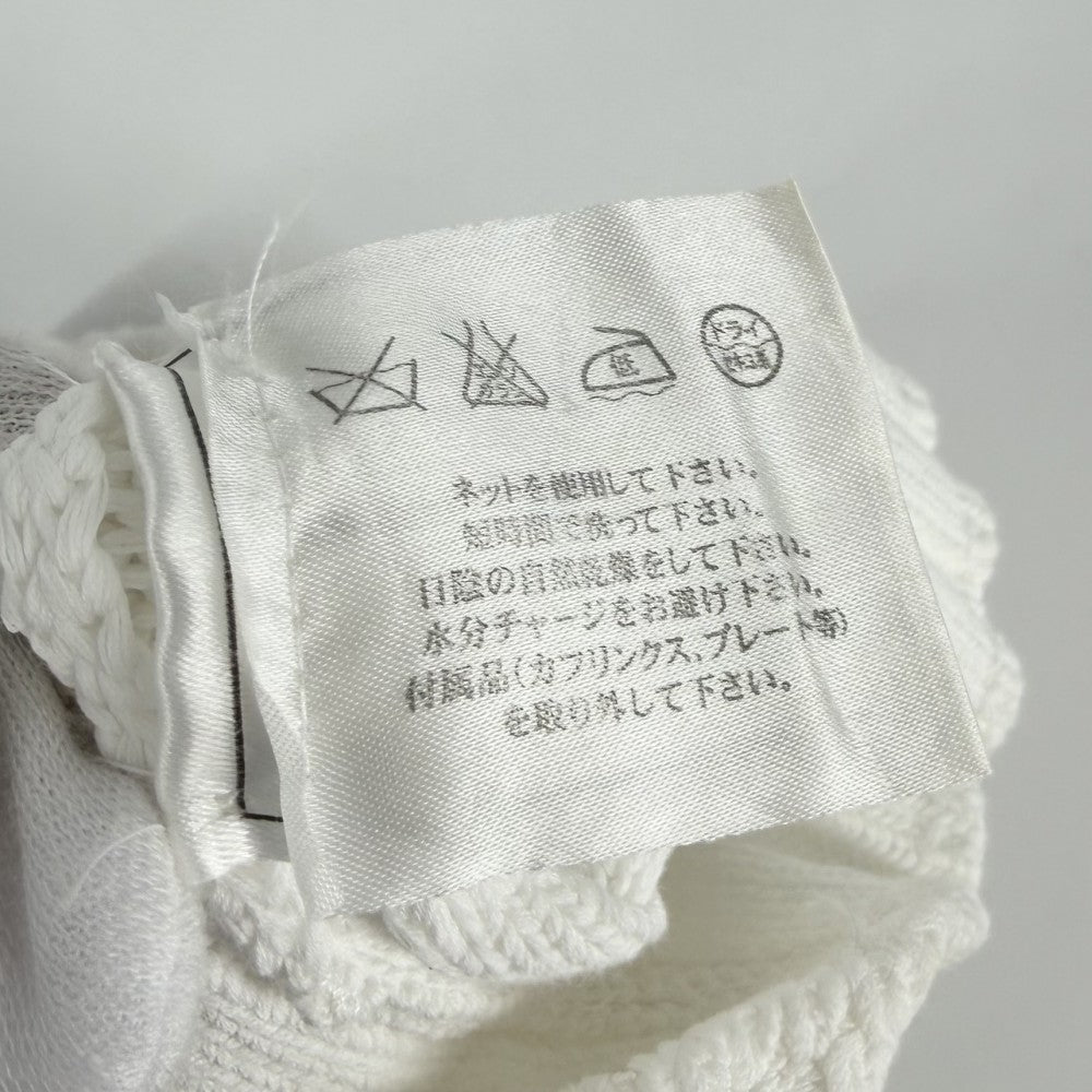 CHANEL シャネル ニット タートルネック ノースリーブ ロゴプレート アパレル 服 38 ホワイト 白 春 秋 コットン レディース【中古品】