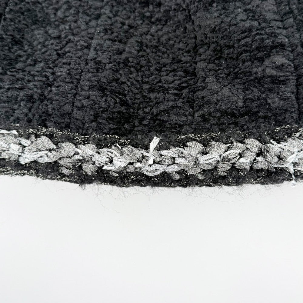CHANEL シャネル ノーカラージャケット ジップアップ 服 アパレル 36 ブラック 黒 秋 冬 シルク アクリル シルク レディース【中古品】