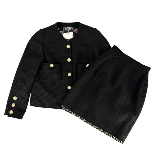 【秋物特集】 CHANEL シャネル セットアップ ココマーク チェーン ノーカラージャケット スカート ヴィンテージ アパレル 服 38 ブラック 黒 ゴールド金具 秋 冬 ウール レディース【中古品】