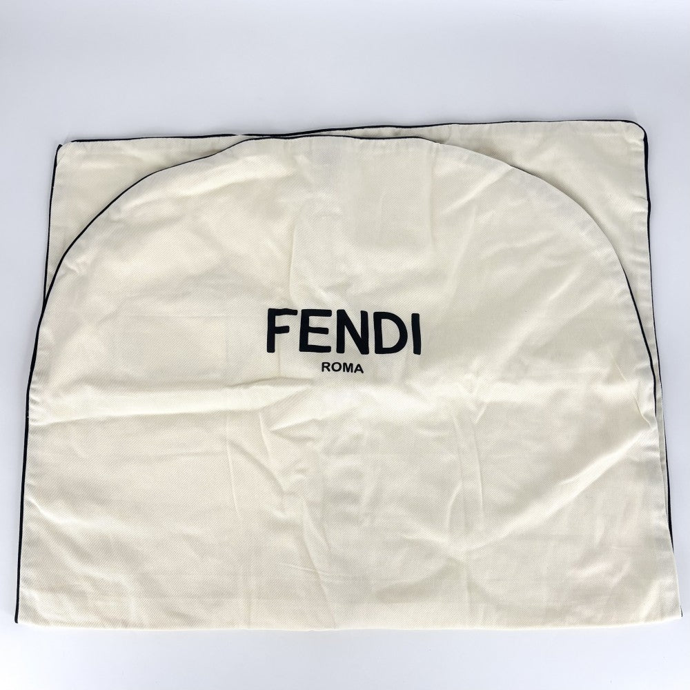 FENDI フェンディ デニムジャケット ズッカ 総柄 アウター ロゴ アパレル 服 38 ブラック 黒 シルバー金具 秋 冬 コットン レディース【中古品】