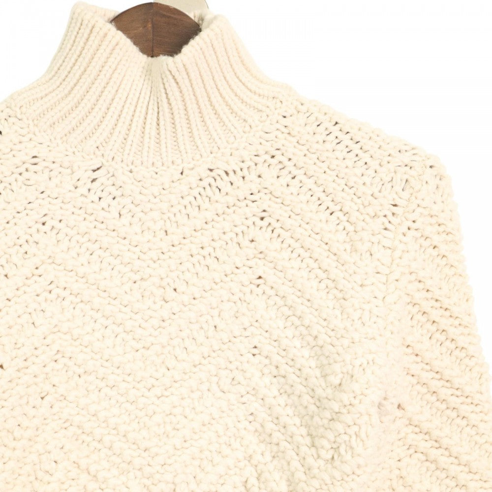 FENDI フェンディ ニット FFロゴ クロップドセーター セーター 長袖 服 トップス アパレル 40 FZX719 ホワイト 白 ゴールド金具 秋 冬 ウール レディース【中古品】