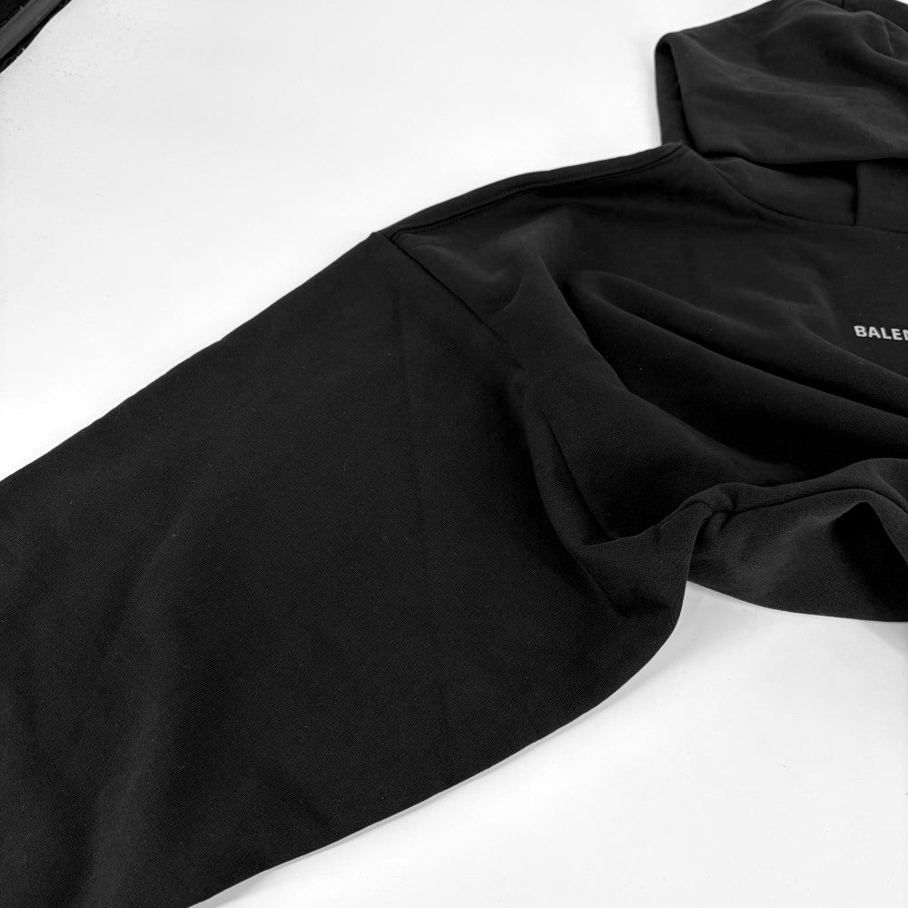 BALENCIAGA バレンシアガ パーカー プルオーバー ロゴプリント トップス フーディ 服 アパレル M 767877 ブラック 黒 秋 冬 コットン メンズ【中古品】