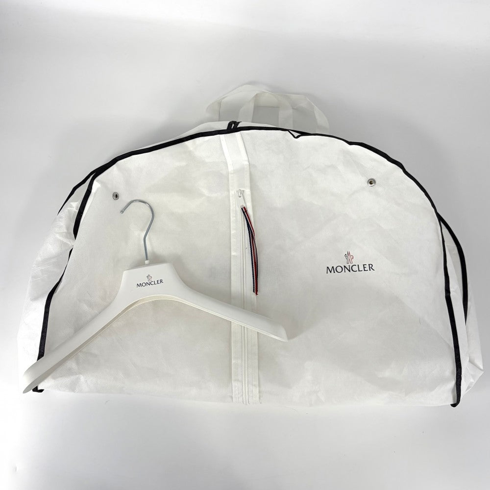 【開店SALE】 MONCLER モンクレール ダウンジャケット AVOCETTE フード付き アウター アパレル 服 0サイズ ロングダウンジャケット ネイビー 紺 ガンメタル金具 冬 ナイロン レディース【中古品】