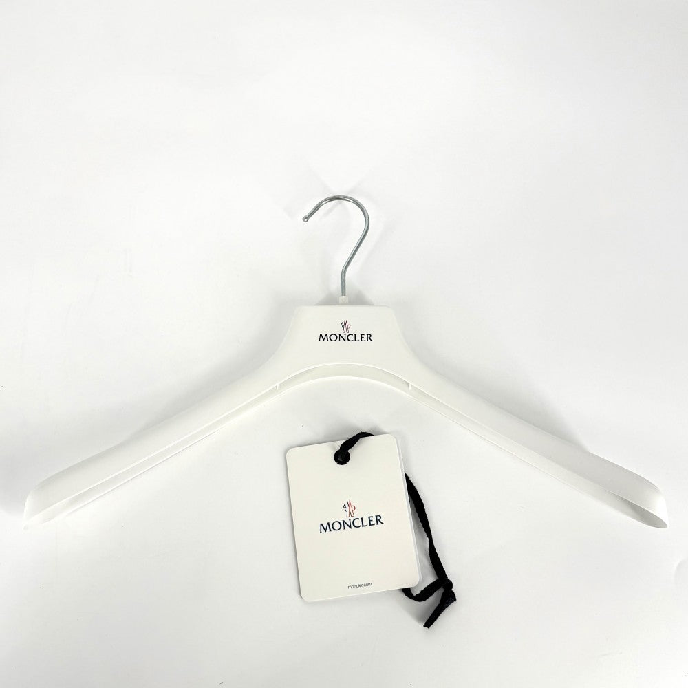 MONCLER モンクレール ダウンジャケット MONTCLAR GIUBBOTTO アウター アパレル 1サイズ 服 ブラック 黒 ブラック金具 冬 ナイロン メンズ【中古品】