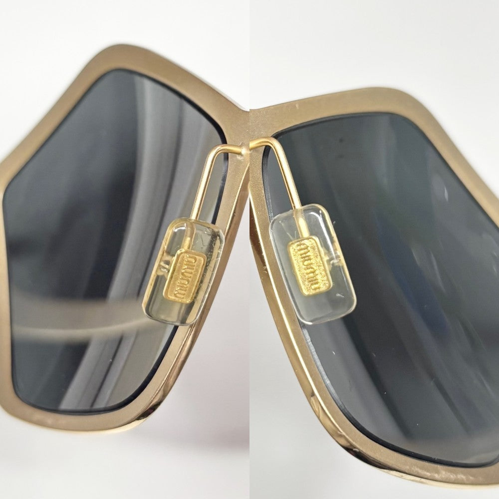 MIUMIU ミュウミュウ サングラス アイウェア 眼鏡 SMU53N ゴールド ブラック 黒 ゴールド金具 レディース【中古品】