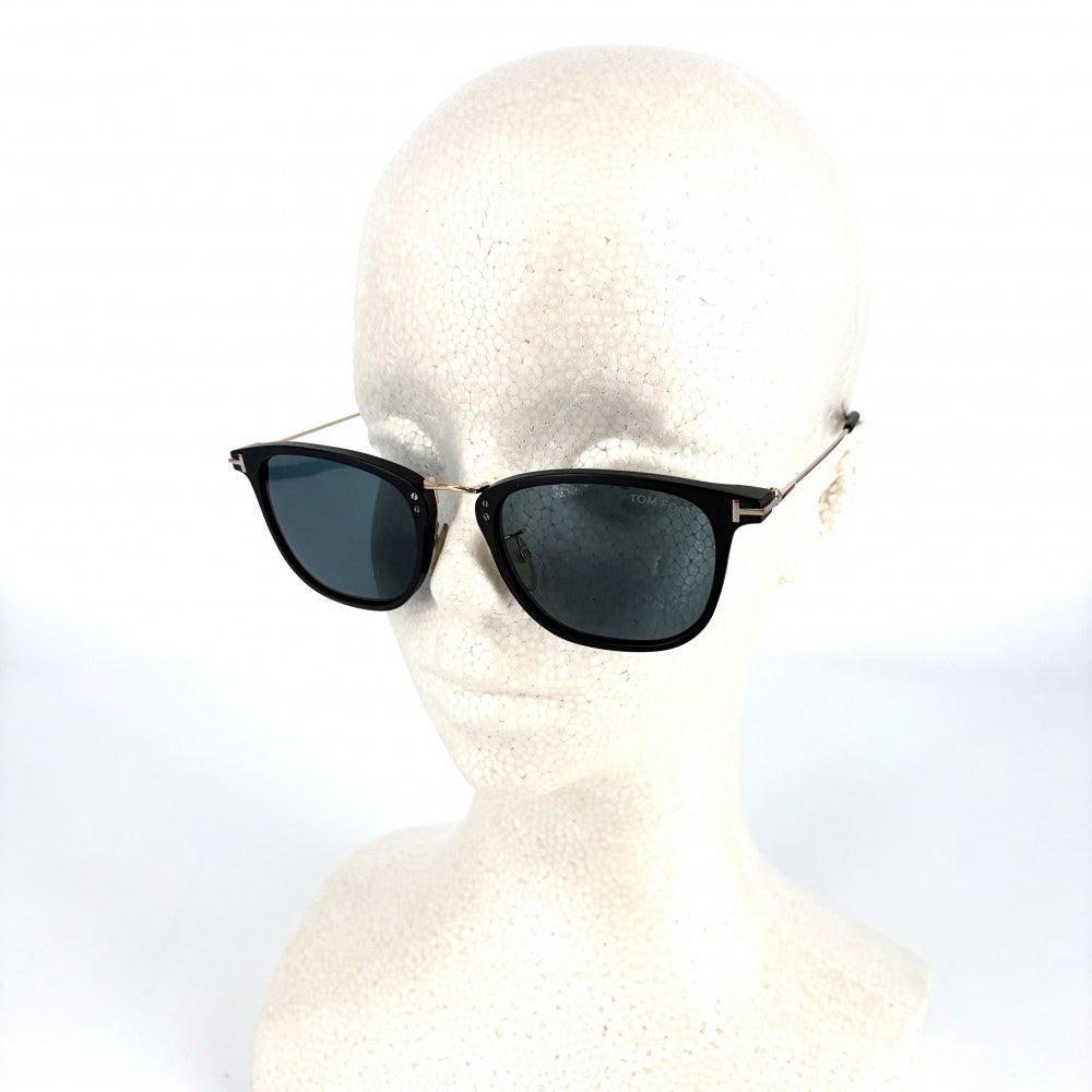 TOM FORD トムフォード サングラス ウェリントン アイウェア 眼鏡 TF672 ブラック 黒 ゴールド金具 メンズ【中古品】