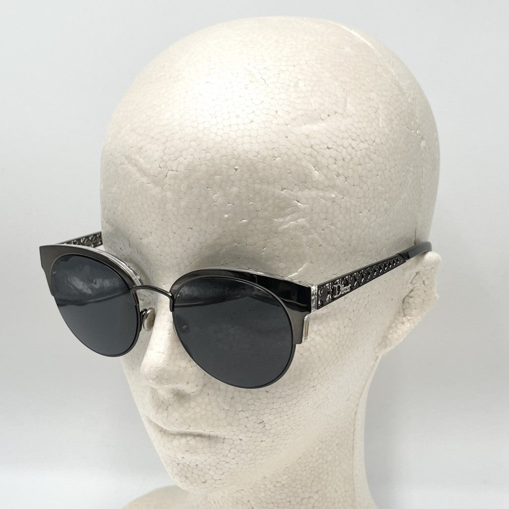 【開店SALE】 Dior ディオール サングラス DIORAMA MINI アイウェア ラウンド キャットアイ 物 眼鏡 プラスチック ブラック 黒 シルバー金具 レディース【中古品】