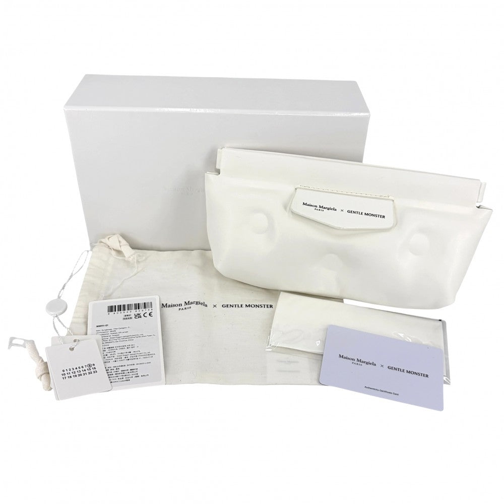 サングラス GENTLE MONSTER Maison Margiela アイウェア 眼鏡 ジェントルモンスター×メゾンマルジェラ MM111 ブラック 黒 シルバー金具 ユニセックス【中古品】