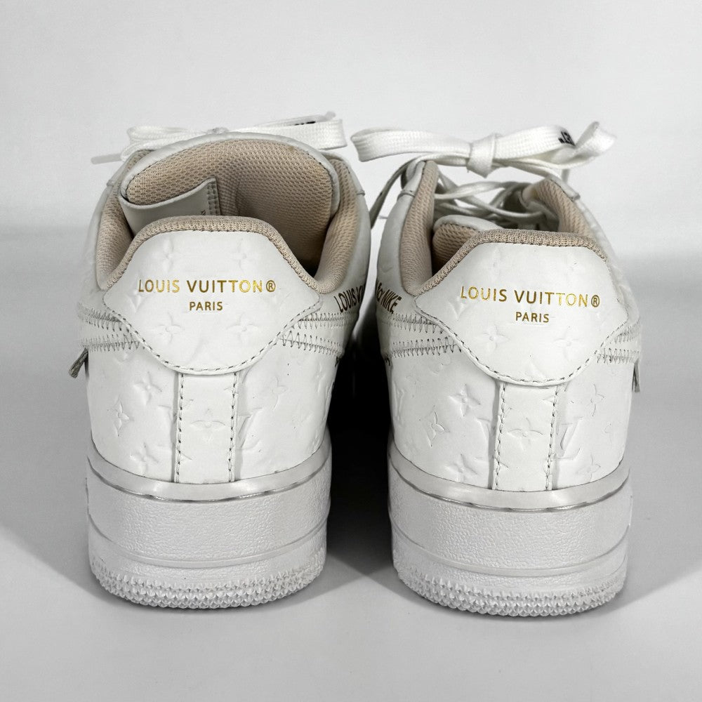 【開店SALE】 LOUIS VUITTON ルイヴィトン スニーカー ×NIKE エアフォース1 ロー 靴 ナイキコラボ AIR FORCE 1 LOW ロゴ ファッションアイテム 7サイズ 約26cm レザー ホワイト 白 メンズ【中古品】