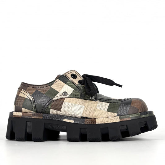 LOUIS VUITTON ルイヴィトン ローファー LVチェッカー ダモフラージュ 靴 LV Checker combat boot 約25cm 6サイズ グリーン PVCコーティングキャンバス レザー カモフラ ブラック 黒 メンズ【中古品】