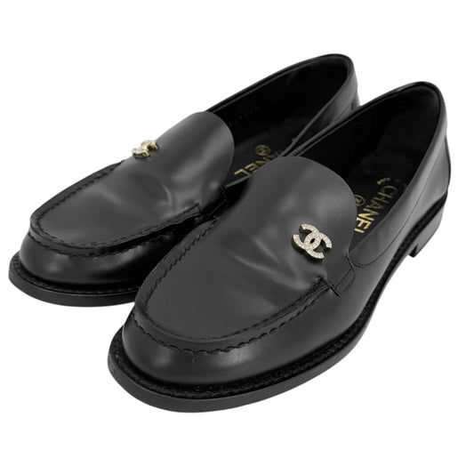 【秋物特集】 CHANEL シャネル ローファー ココマーク　 パンプス シューズ 靴 36 1/2C G45615 春 秋 冬 レザー ラインストーン ブラック 黒 ゴールド金具 レディース【中古品】