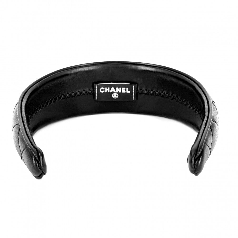 CHANEL シャネル ヘアアクセサリー マトラッセ カチューシャ ロゴ ファッションアイテム レザー ブラック 黒 レディース【中古品】