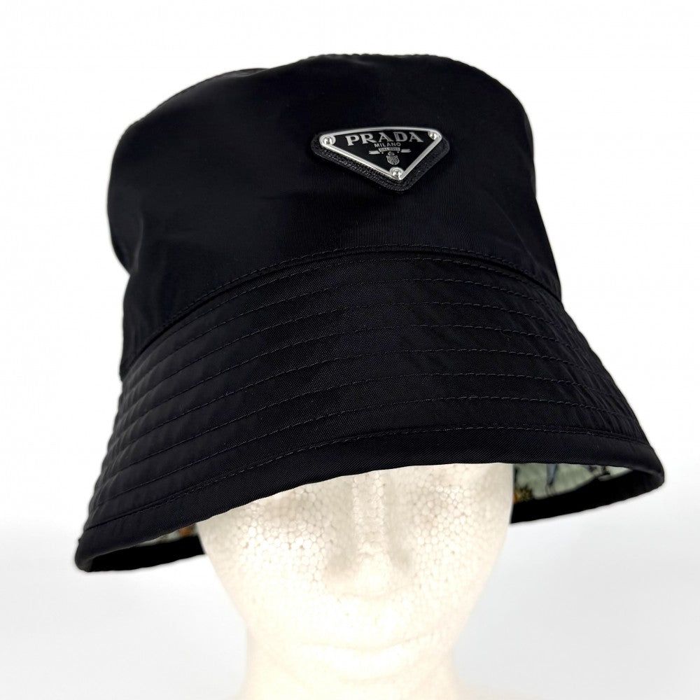 PRADA プラダ 帽子 Re-Nylon ファッションアイテム バケットハット トライアングルロゴ メンズ レディース Mサイズ 2HC137 ナイロン ブラック 黒 グリーン 緑 ユニセックス【中古品】