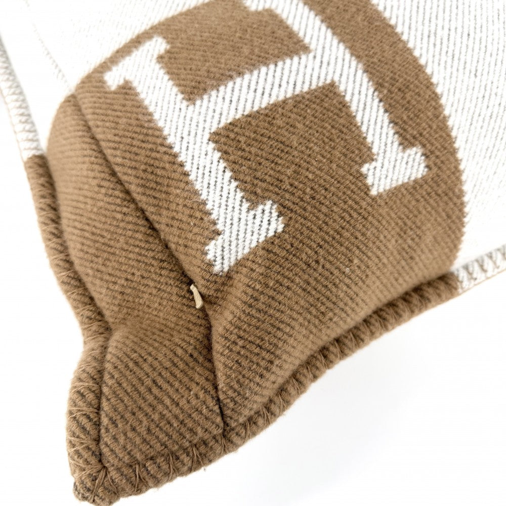【開店SALE】 HERMES エルメス 雑貨 クッション アヴァロンGM Hロゴ インテリア メンズ レディース ウール カシミヤ ブラウン 茶 ホワイト 白 ユニセックス【中古品】