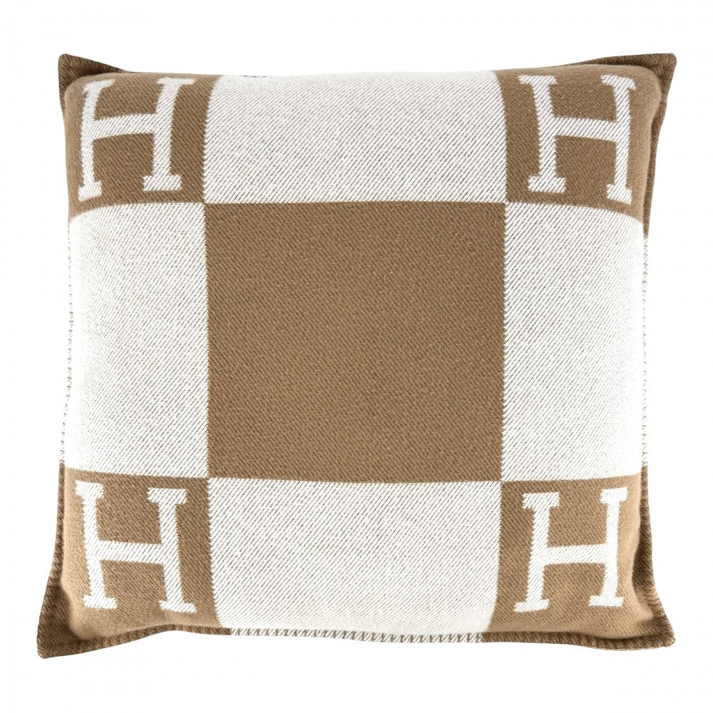 【開店SALE】 HERMES エルメス 雑貨 クッション アヴァロンGM Hロゴ インテリア メンズ レディース ウール カシミヤ ブラウン 茶 ホワイト 白 ユニセックス【中古品】