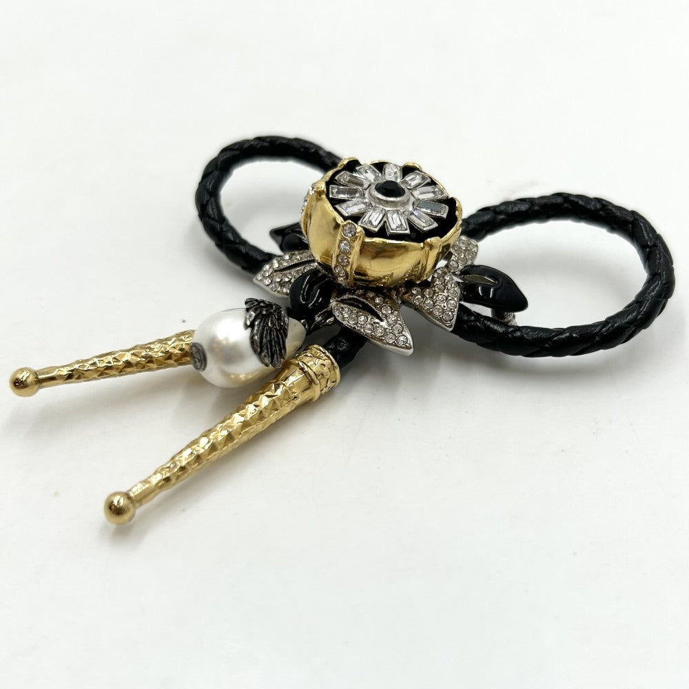LOUIS VUITTON ルイヴィトン ブローチ リボンモチーフ ビジュー ラインストーン チャーム 小物 アクセサリー MP2197 ブラック 黒 ゴールド レディース【中古品】