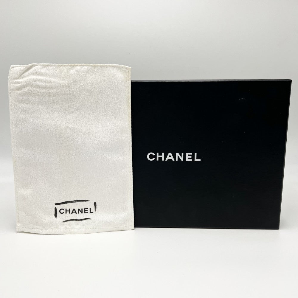 CHANEL シャネル チェーンウォレット ボーイシャネル ココマーク ショルダーバッグ 財布 BOY CHANEL ラムスキン メタリックブルー アンティークシルバー金具 レディース【中古品】