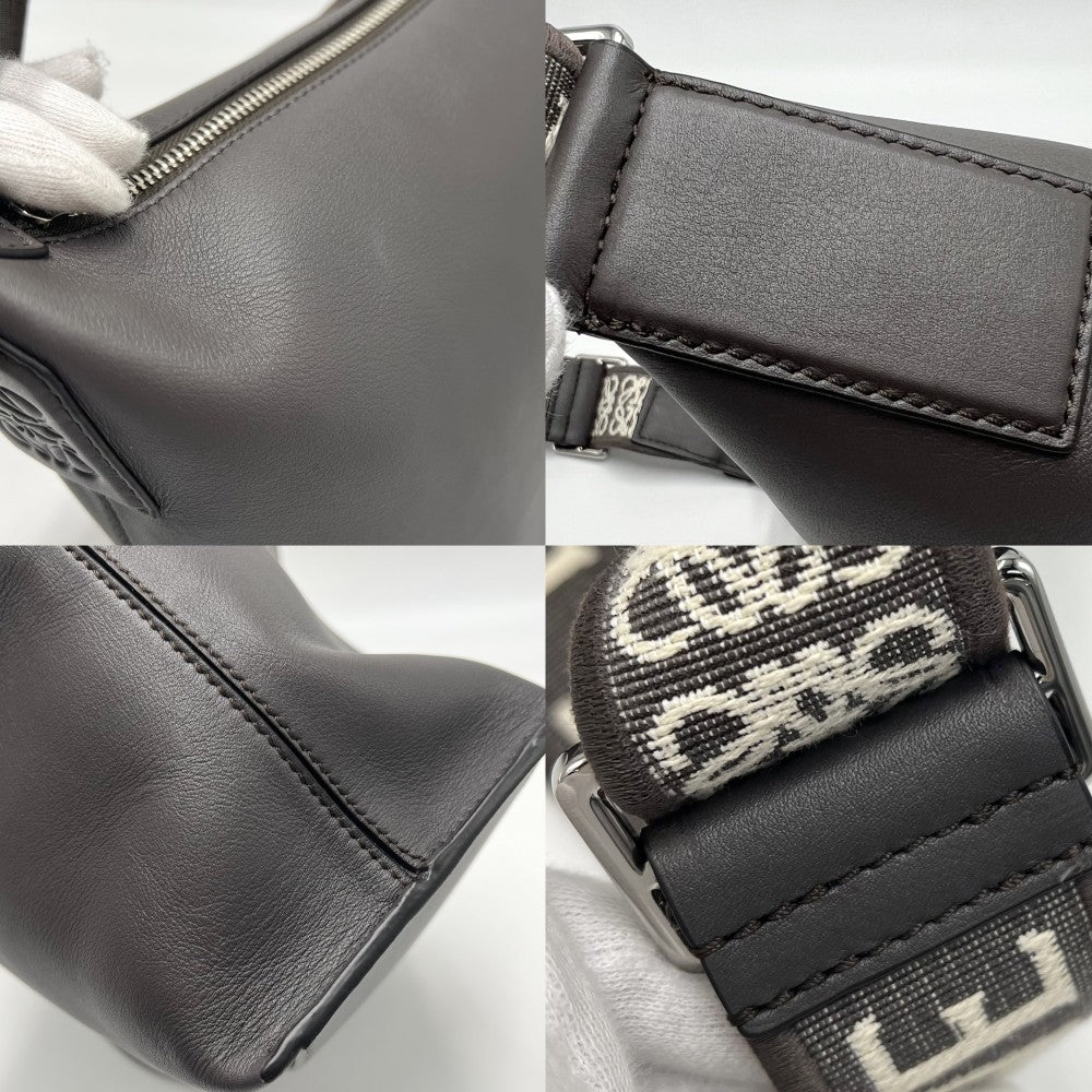 LOEWE ロエベ ショルダーバッグ アナグラム キュービィ スモール レザー グレー系 シルバー金具 レディース【中古品】