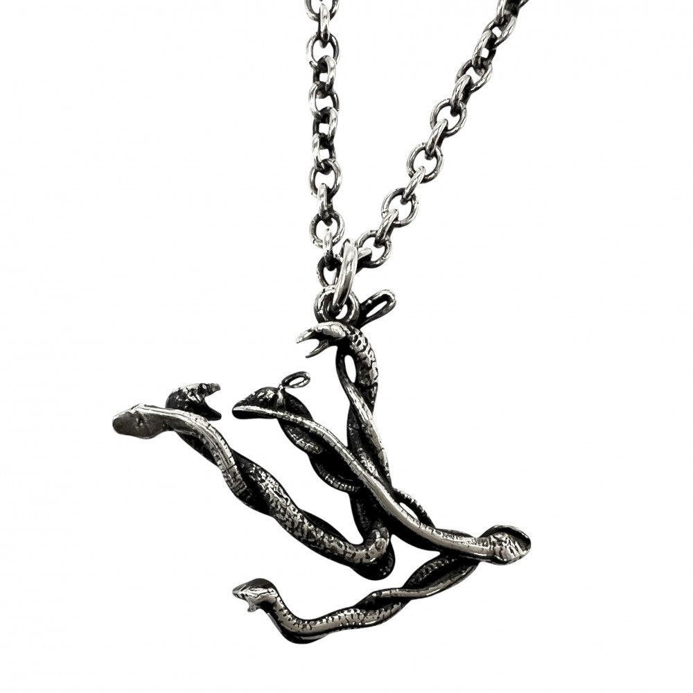 LOUIS VUITTON ルイヴィトン ネックレス LVスネーク ペンダント アクセサリー ヴィンテージ調 メタル MP2567 シルバー ユニセックス 約15.8g【中古品】