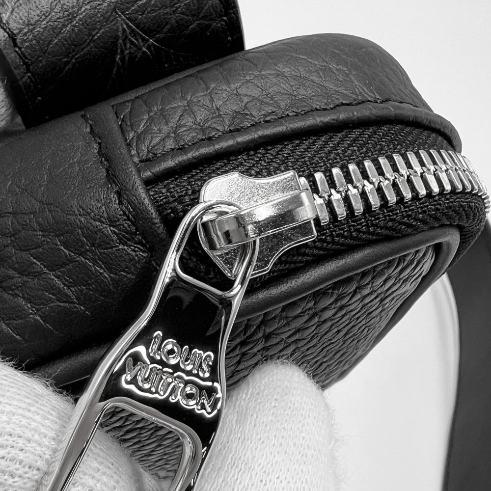 LOUIS VUITTON ルイヴィトン ウエストバッグ サンチュールシグネチャーポケット ウエストポーチ ベルトバッグ 95/38 MP282 トリヨンレザー ブラック 黒 シルバー金具 メンズ【中古品】