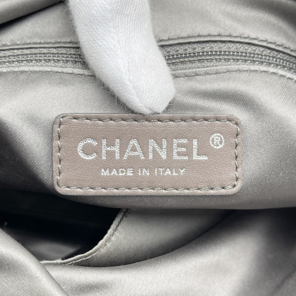 【開店SALE】 CHANEL シャネル ハンドバッグ カメリア キルティング ボーリングバッグ ココマーク チェーンショルダー コーティングレザー ブラック 黒 シルバー金具 レディース【中古品】