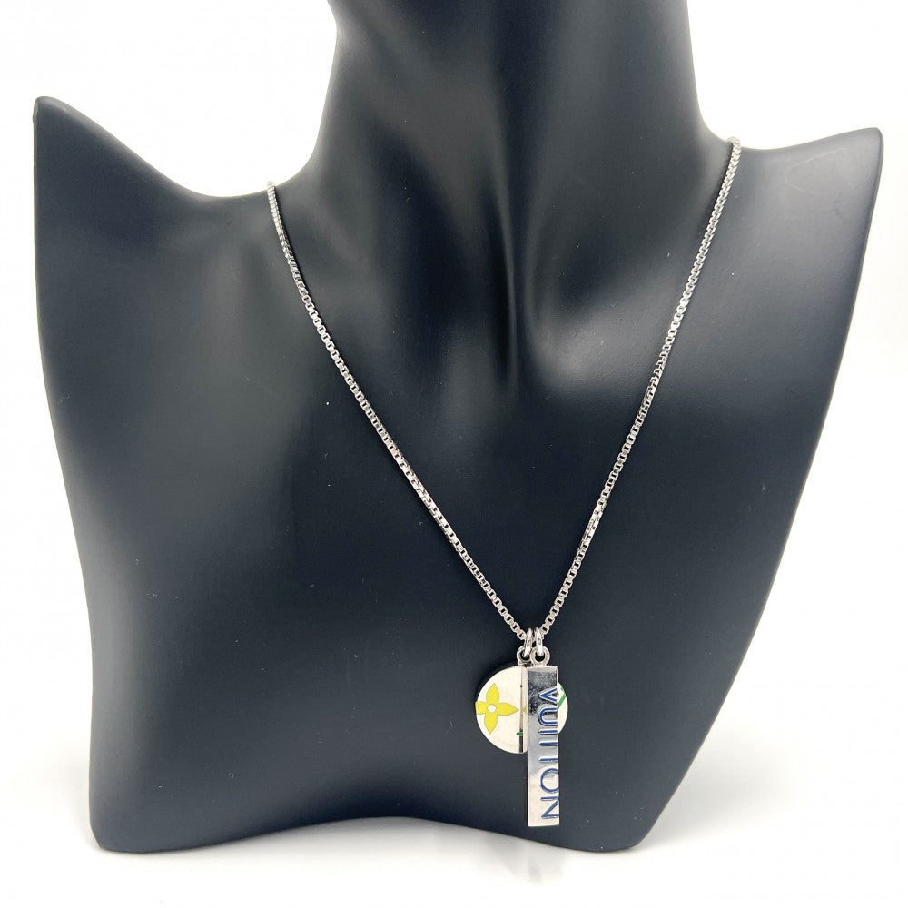 【開店SALE】 LOUIS VUITTON ルイヴィトン ネックレス モノグラムプレイ ペンダント アクセサリー ロングネックレス メタル M01185 シルバー ユニセックス 約19.2g【中古品】