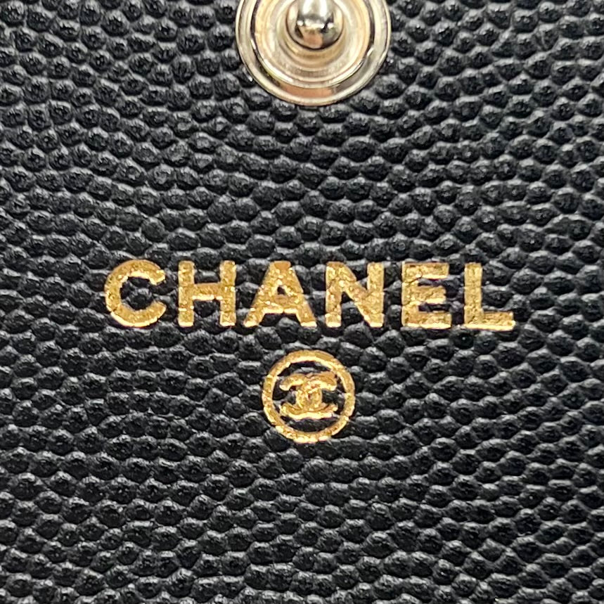 【開店SALE】 CHANEL シャネル コインケース 25SS カードケース マトラッセ ココマーク 小銭入れ 小物 AP3400 キャビアスキン ラインストーン ブラック 黒 ゴールド金具 レディース【中古品】