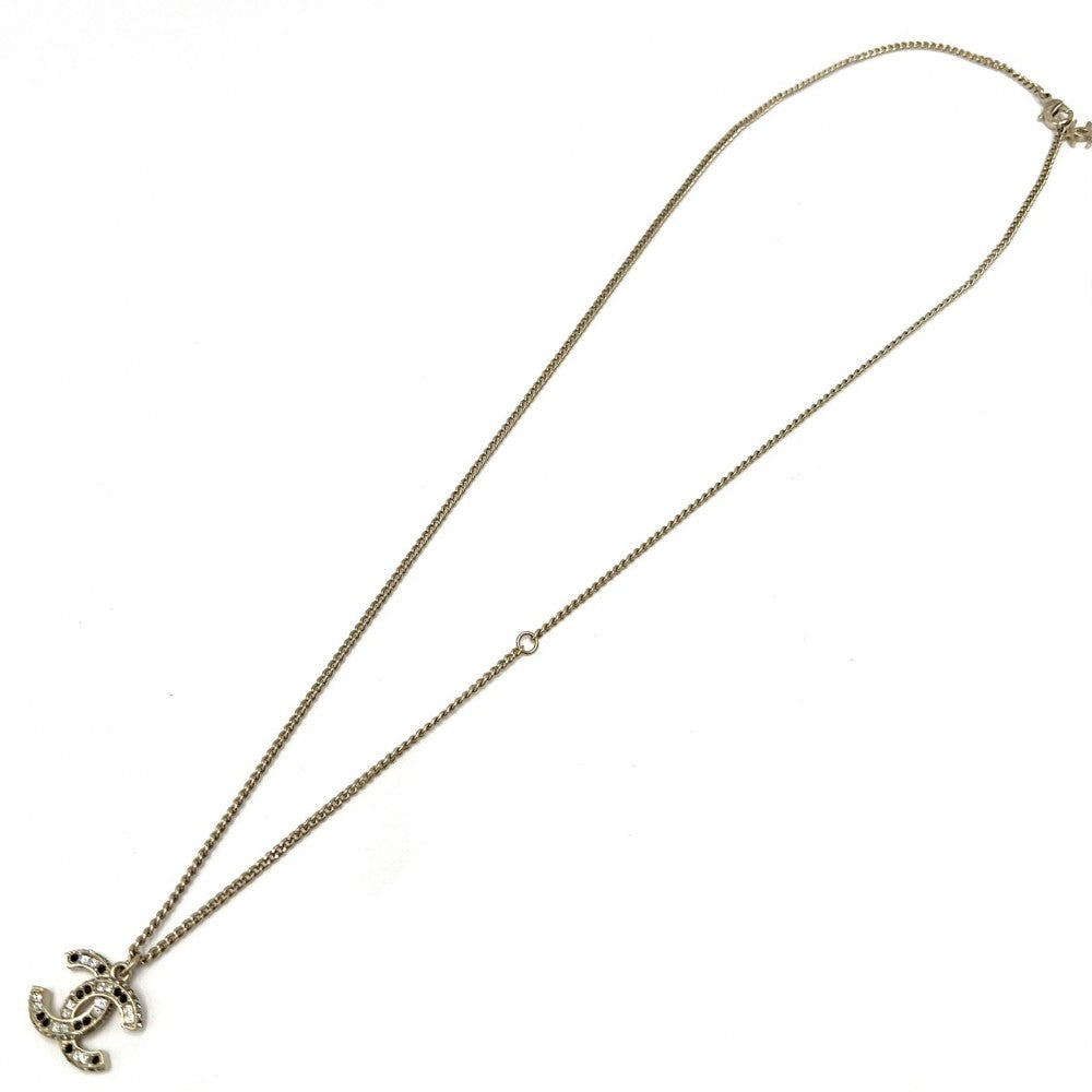 【開店SALE】 CHANEL シャネル ネックレス ココマーク ココ ゴールド ペンダント アクセサリー GP ラインストーン A15V レディース 約9.9g 2015年【中古品】